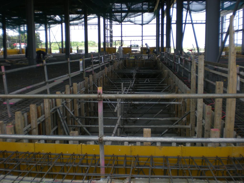 建築工事　写真