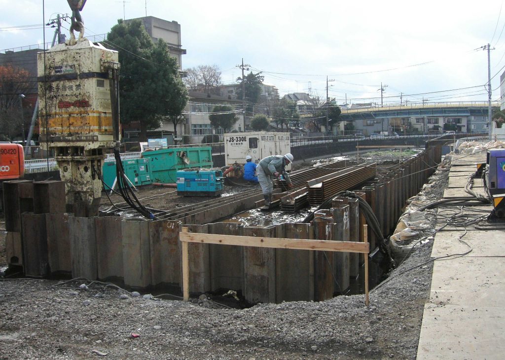 建友商工　土木工事